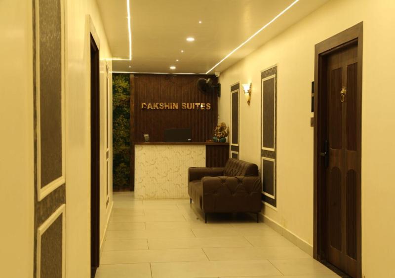 Dakshin Suites Srikakulam Eksteriør bilde