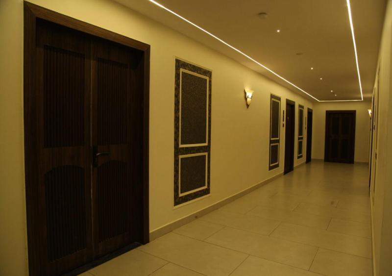 Dakshin Suites Srikakulam Eksteriør bilde